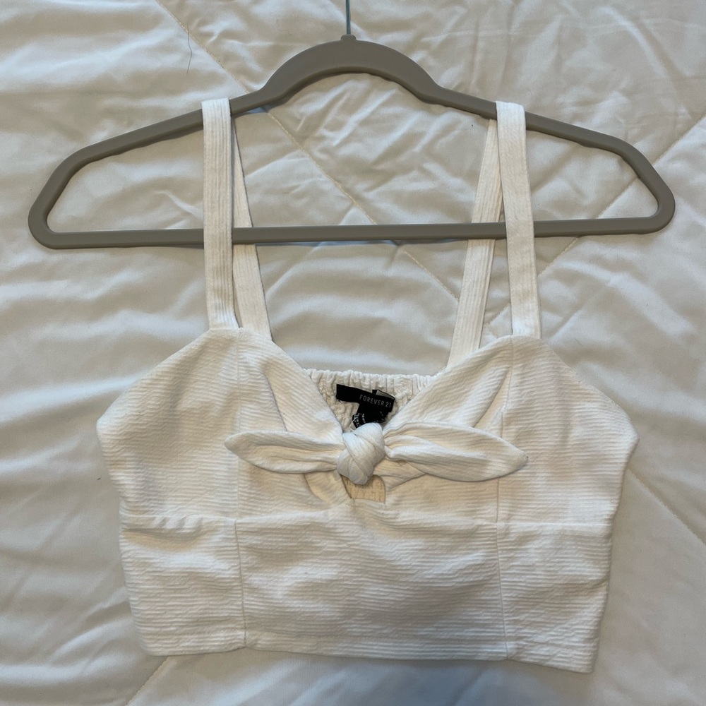 Knot crop top